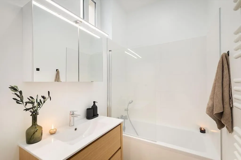 Nocelle - 2 Chambres A Batignolles Paris