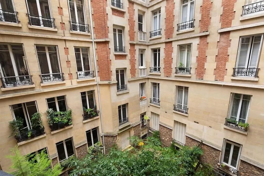 Nocelle - 2 Chambres A Batignolles Paris 0*,